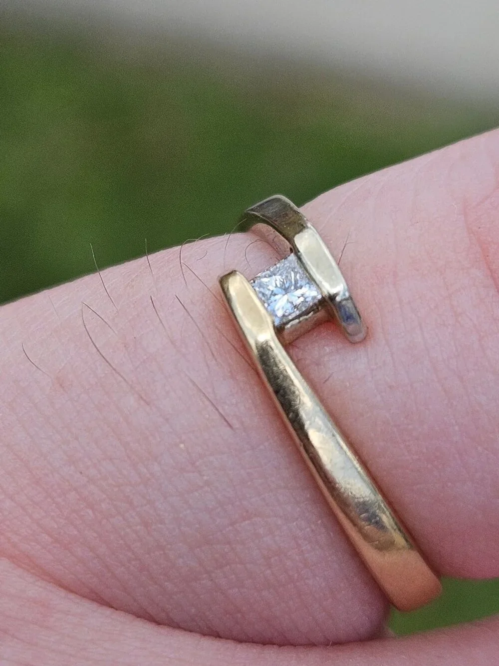 14K 2 Tone White Yellow Gold Princess Cut Diamond Tension Set Bypass Ring Size 6